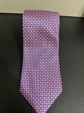 Chaps Men's Pink Geometric Silk Tie - Unbranded